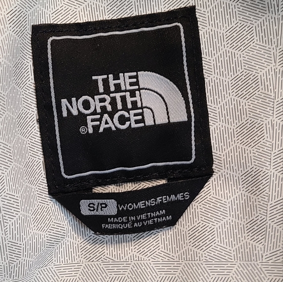 The North Face Venture Jacket in Purple Rain Coat - Picture 4 of 7